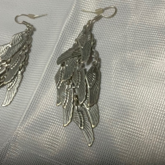Silver Earrings. - Picture 2 of 3